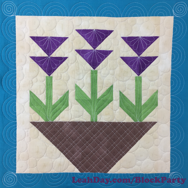 How to piece and quilt a flower quilt block